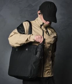 Metro Tote 24 Metro Tote -Outdoor Equip Store METROTOTEGREENBLACK1