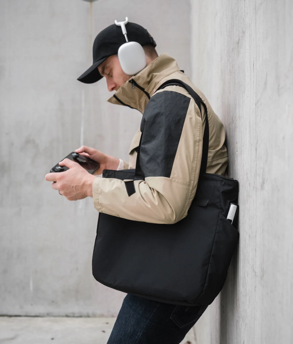 Metro Tote 14 Metro Tote - Image 14