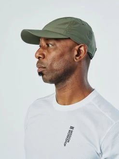 MW6 Cap 25 MW6 Cap -Outdoor Equip Store RunningCap 00 Product 10