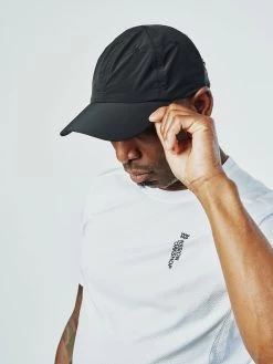 MW6 Cap 19 MW6 Cap -Outdoor Equip Store RunningCap 00 Product 15