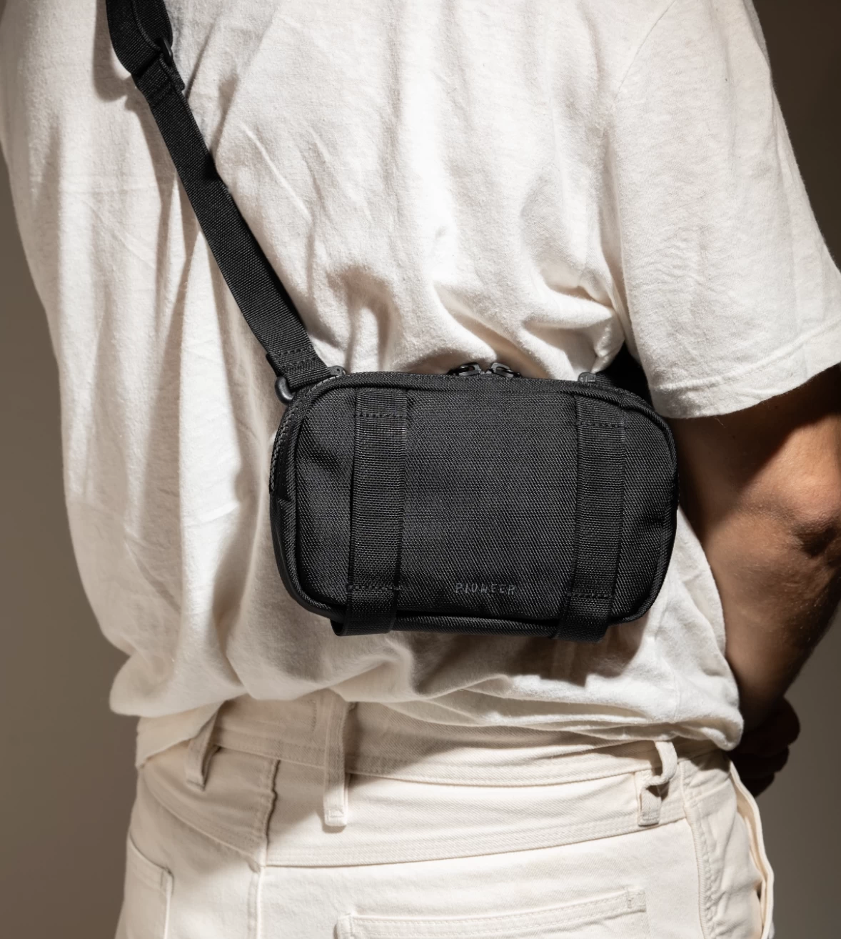 Pioneer Safari Sling 2 Pioneer Safari Sling - Image 2