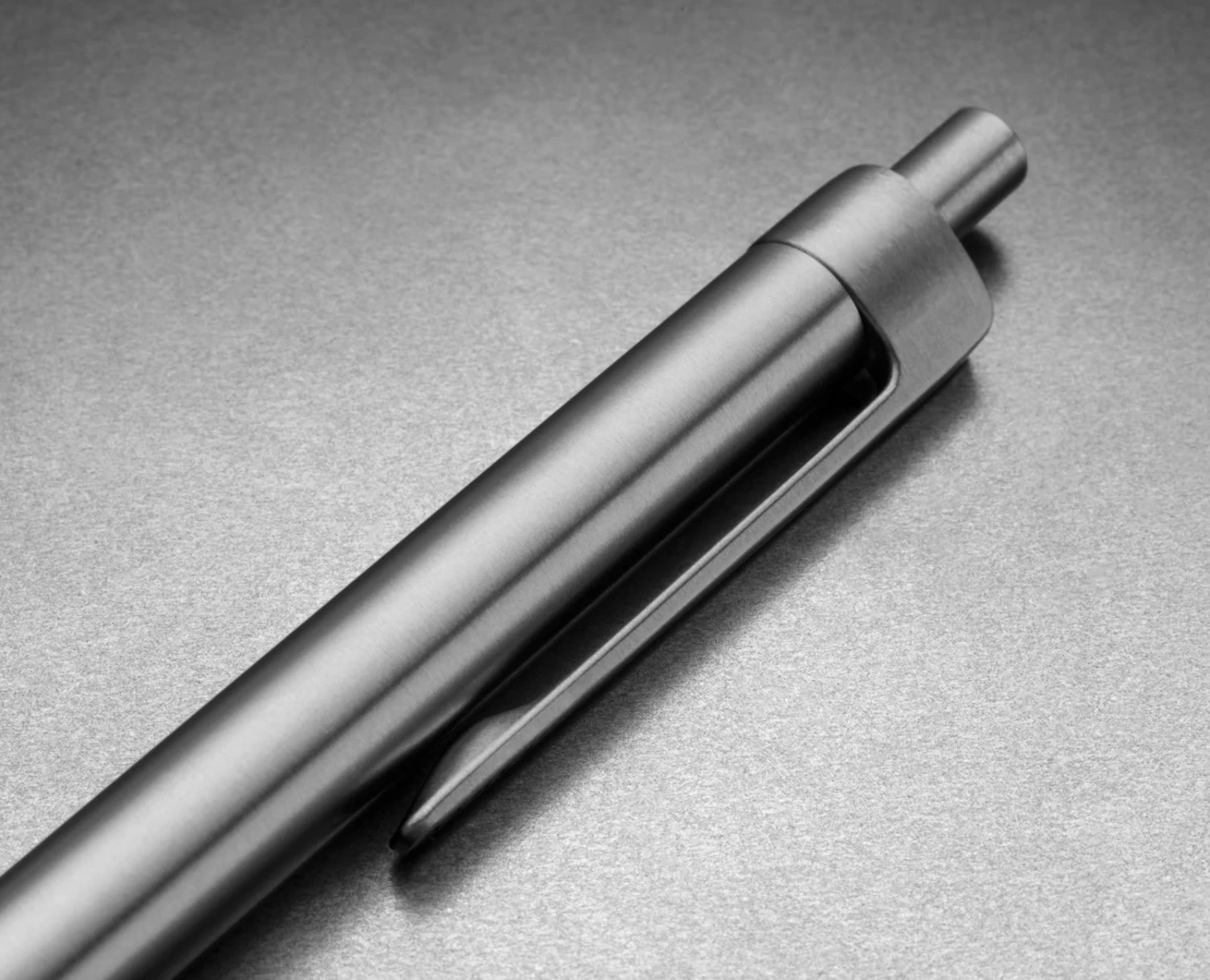 Burwell Titanium Pen 4 Burwell Titanium Pen - Image 4