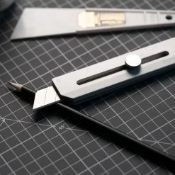 Utility Knife -Outdoor Equip Store UtilityKnife1 04