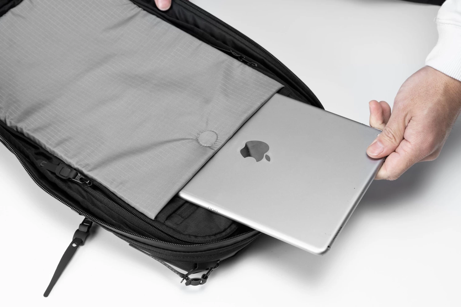 Citadel R3 20 L Backpack 12 Citadel R3 20 L Backpack - Image 12