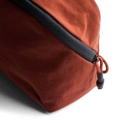 BELLROY Lite Packing Pouch 3 L 34 BELLROY Lite Packing Pouch 3 L -Outdoor Equip Store bellroy elab clay web 04
