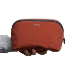 BELLROY Lite Packing Pouch 3 L 31 BELLROY Lite Packing Pouch 3 L -Outdoor Equip Store bellroy elab clay web 05