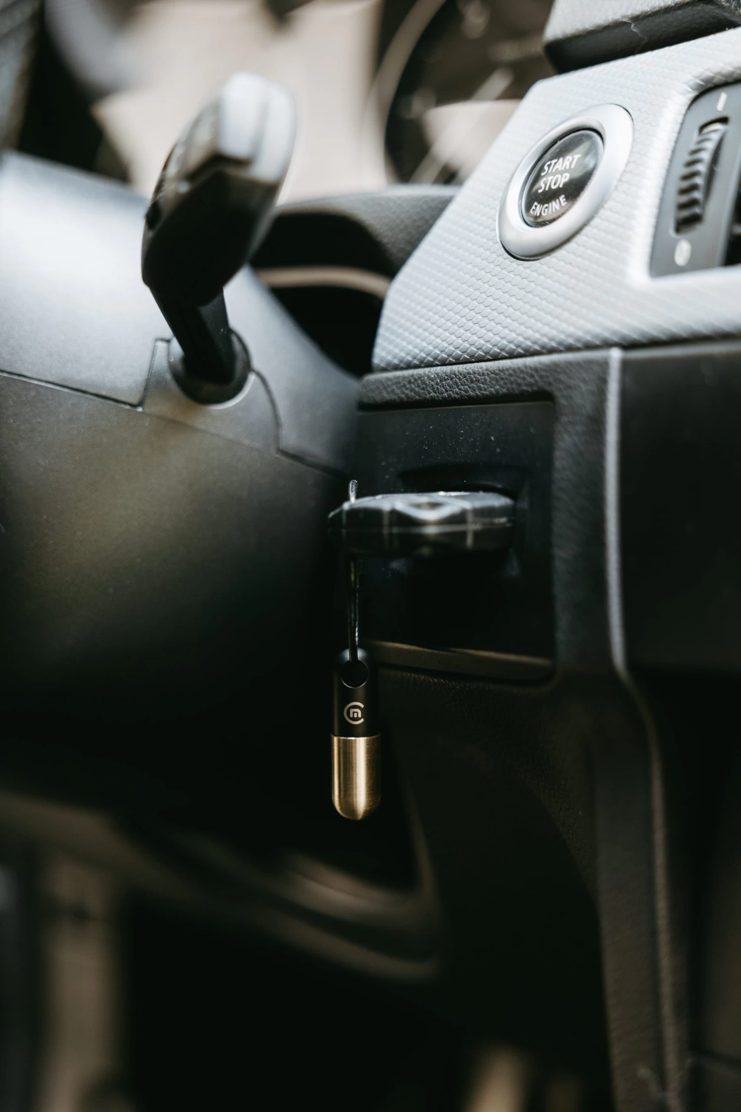 Microblade Pill XL™ 7 Microblade Pill XL™ - Image 7