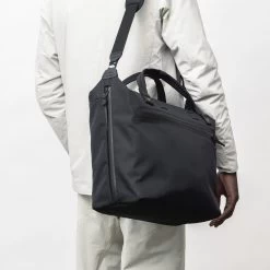 WPT Shldr Tote 25 WPT Shldr Tote -Outdoor Equip Store shoulder bag men 103