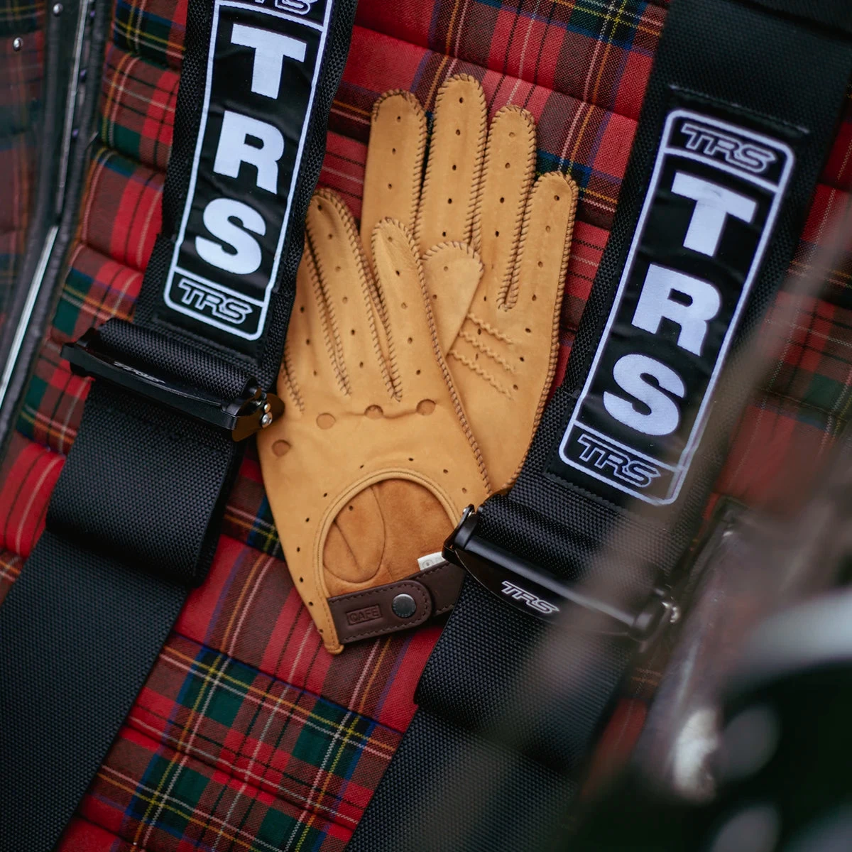 Triton Suede Driving Gloves 5 Triton Suede Driving Gloves - Image 5