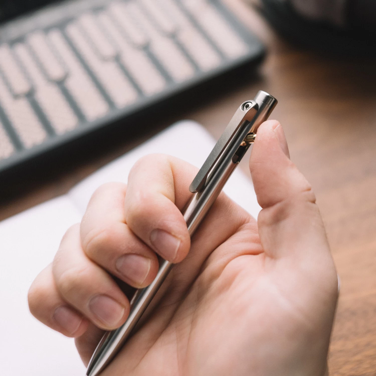 Switch Titanium Pen 2 Switch Titanium Pen - Image 2