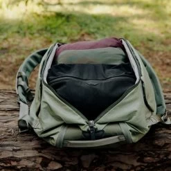 Peak Design Ultralight Packing Cube 25 Peak Design Ultralight Packing Cube -Outdoor Equip Store ultralightpackingcubes lifestyle 159A9657 281c6649 a3e6 47e0 b6e9 89c89631ff20